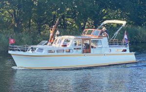 Van Der Torre 1050, Motorjacht for sale by Jachtbemiddeling Heeresloot B.V.