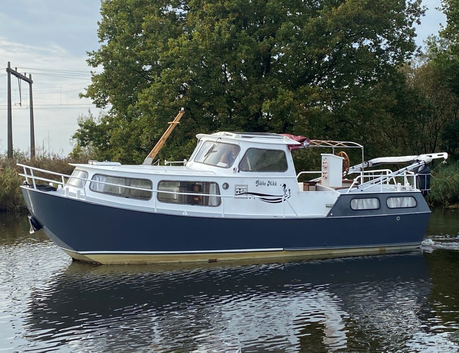 stahl motoryacht zu verkaufen