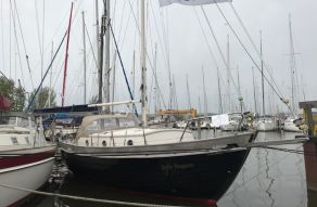 Marina 85