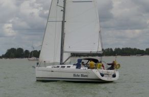 Dufour 40 Performance