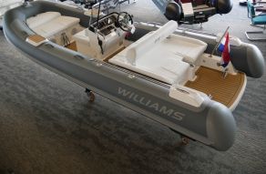 Williams Sportjet 520