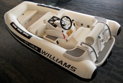 Williams Turbojet 325 - Pershing, RIB and inflatable boat for sale by Delta Watersport