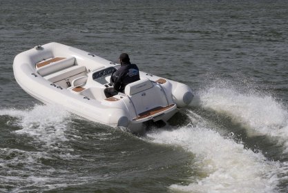 Williams Turbojet 505D, RIB and inflatable boat for sale by Delta Watersport