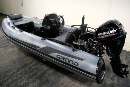 Grand G380, RIB en opblaasboot for sale by Delta Watersport