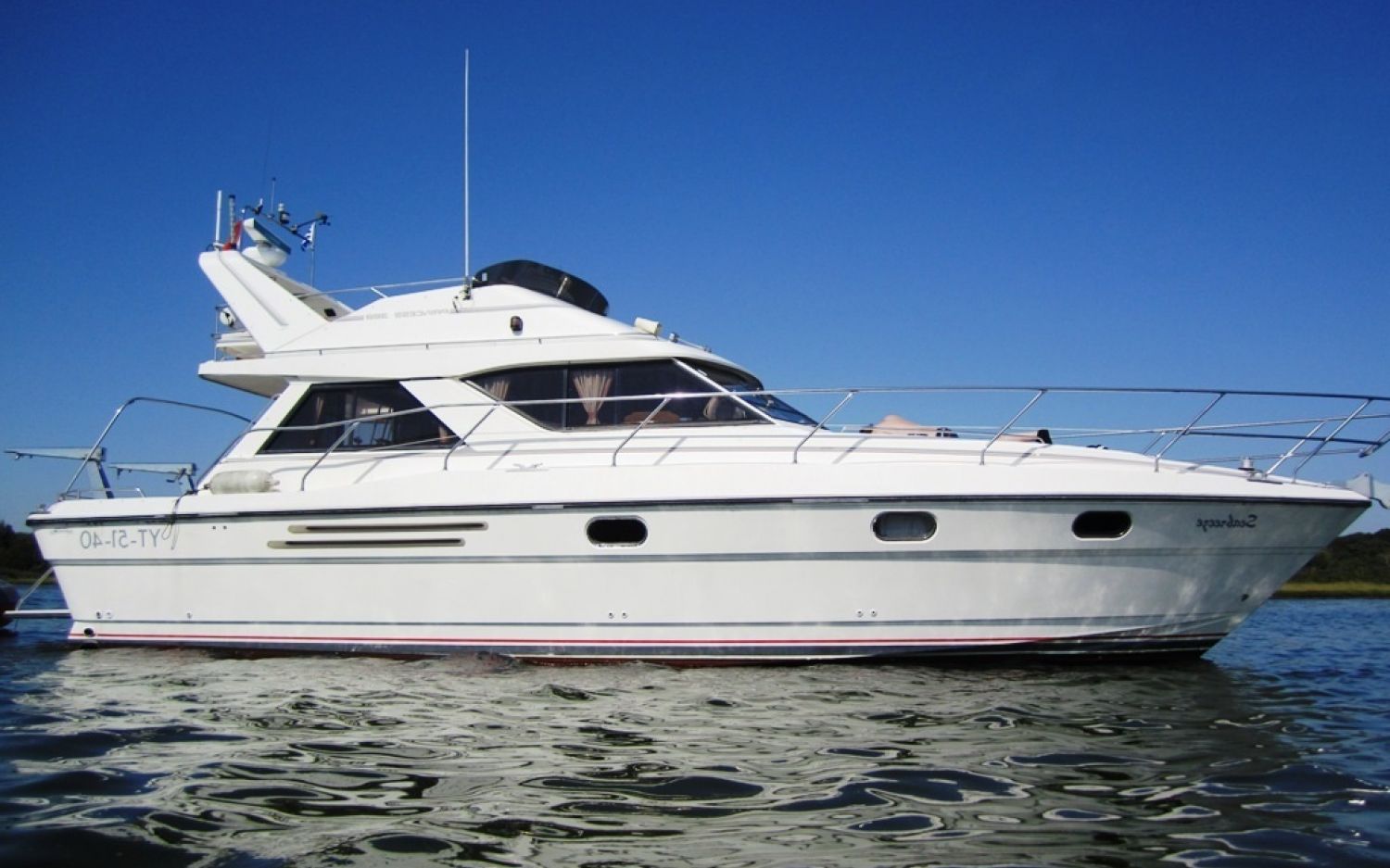 Princess 388, Motor Yacht for sale by HollandBoat International Yachtbrokers