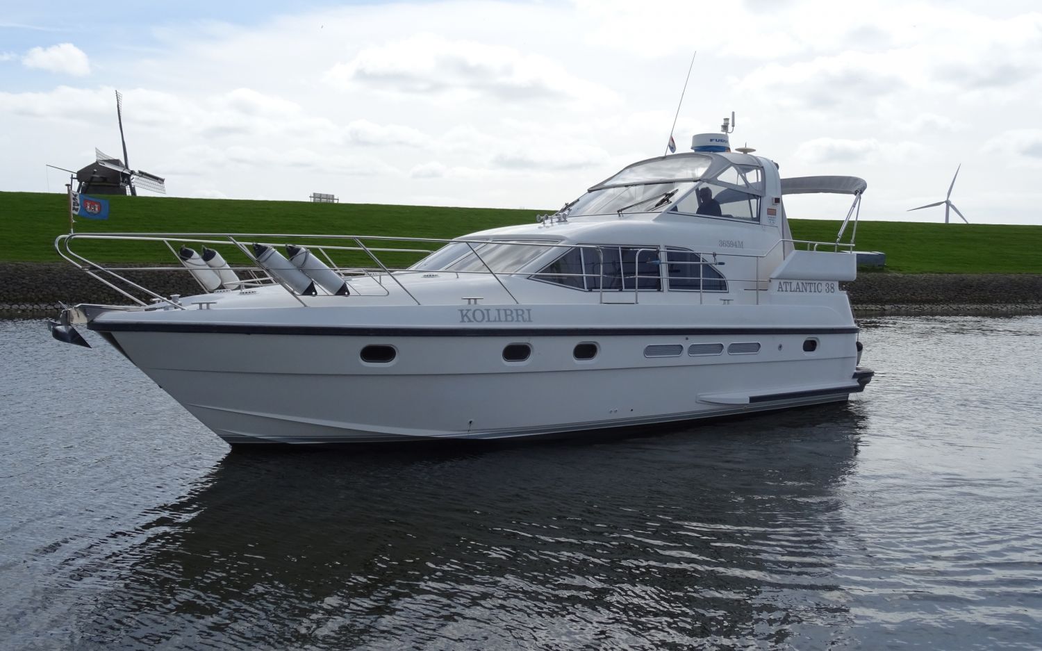 Atlantic 38, Motorjacht for sale by HollandBoat International Yachtbrokers
