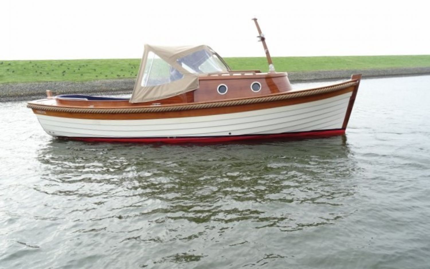 Bootsman 850 Cabin Sloep, Tender for sale by HollandBoat International Yachtbrokers