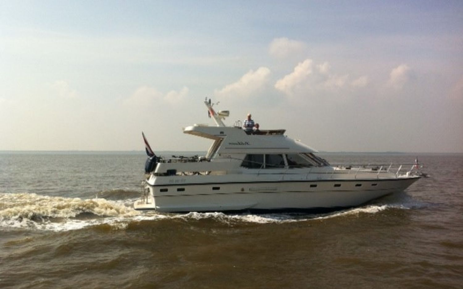 Neptunus 145 AK FLY, Motorjacht for sale by HollandBoat International Yachtbrokers
