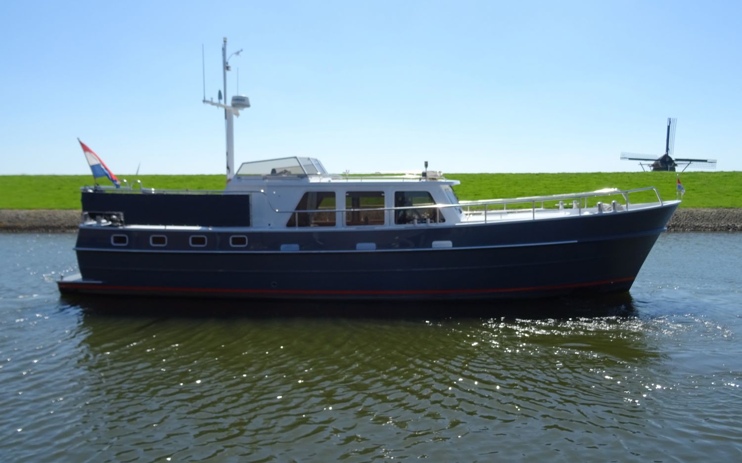 Bronsveen Kotter 1480, Motor Yacht for sale by HollandBoat International Yachtbrokers
