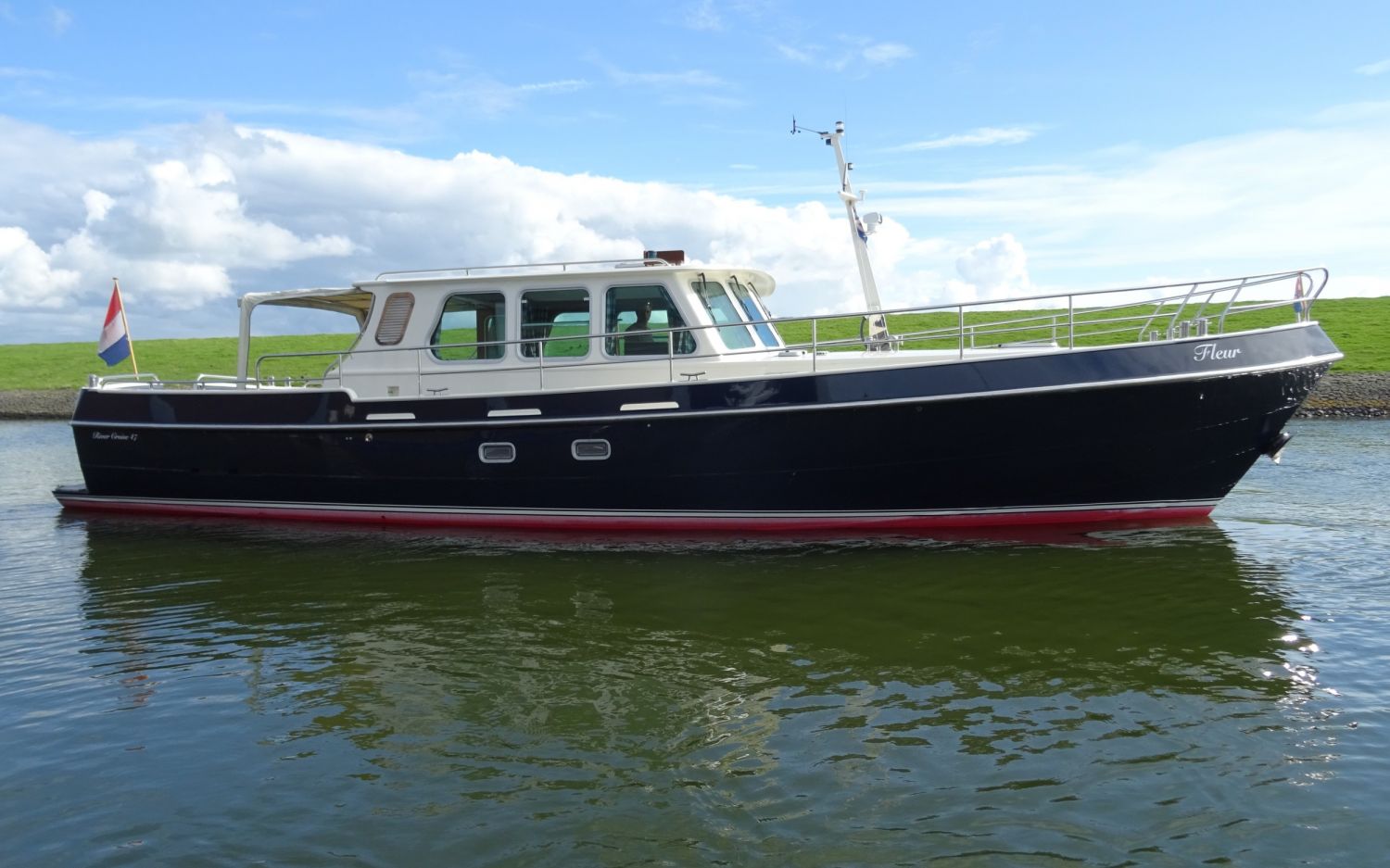 River Cruise 47, Motorjacht for sale by HollandBoat International Yachtbrokers