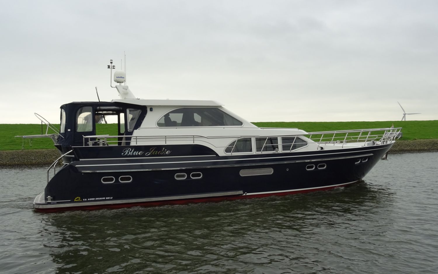 Van Den Hoven Exclusive 1500 FR, Motor Yacht for sale by HollandBoat International Yachtbrokers