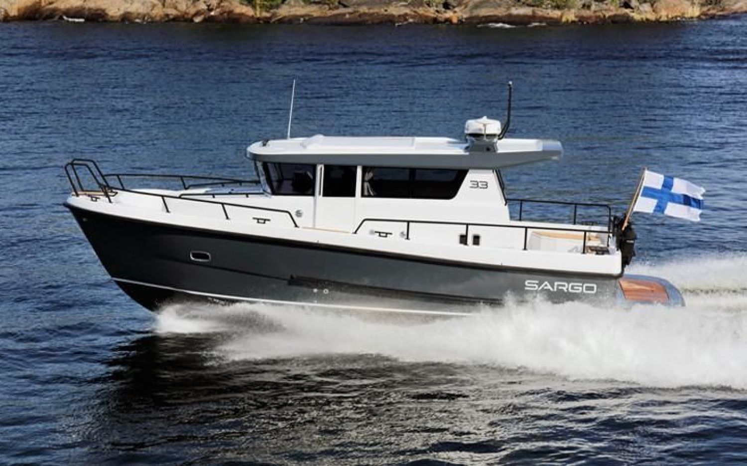 Sargo 33 Explorer, Motoryacht for sale by HollandBoat International Yachtbrokers