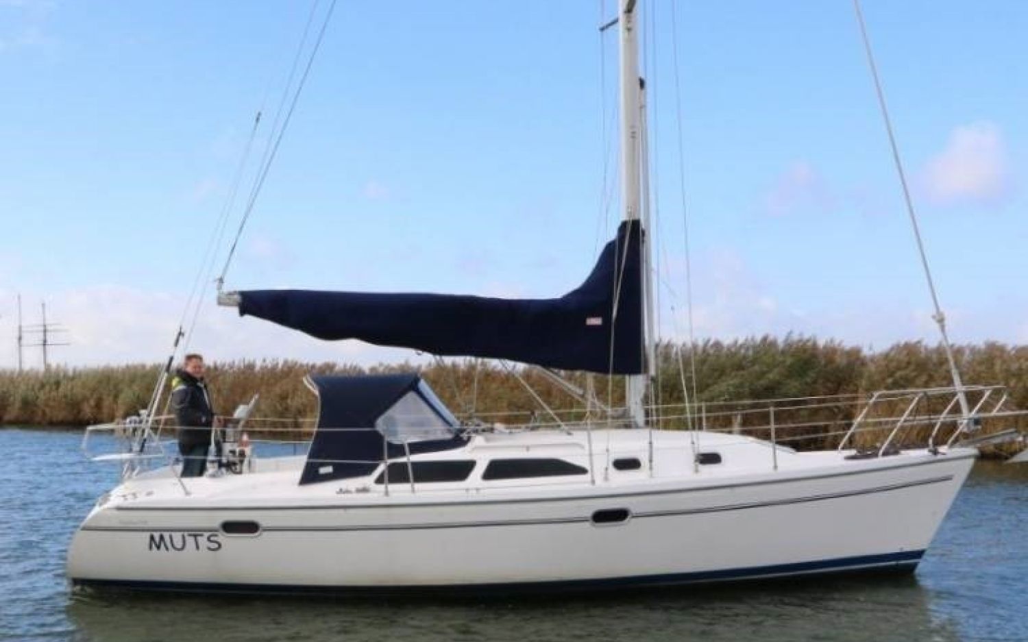 Catalina 310, Zeiljacht for sale by HollandBoat International Yachtbrokers