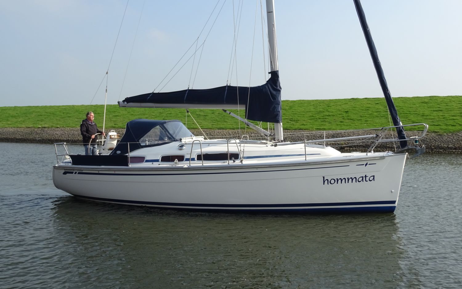 Bavaria 31 Cruiser, Sailing Yacht for sale by HollandBoat International Yachtbrokers