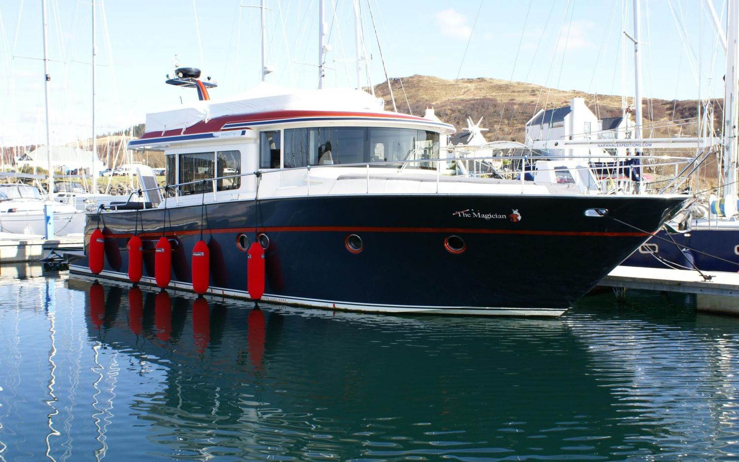 Apreamare Maestro 51, Motorjacht for sale by HollandBoat International Yachtbrokers