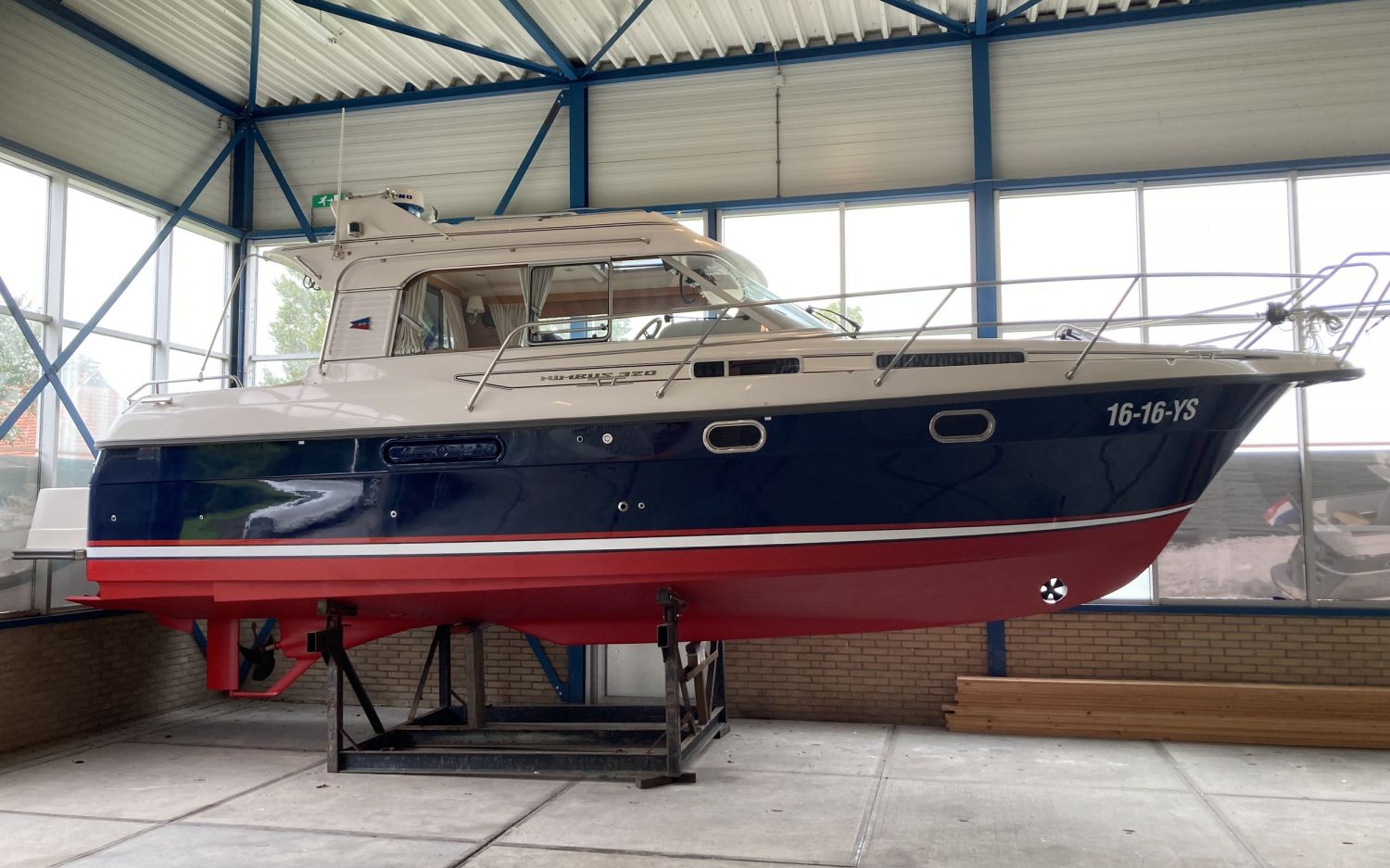 Nimbus 320 Coupe, Motorjacht for sale by HollandBoat International Yachtbrokers