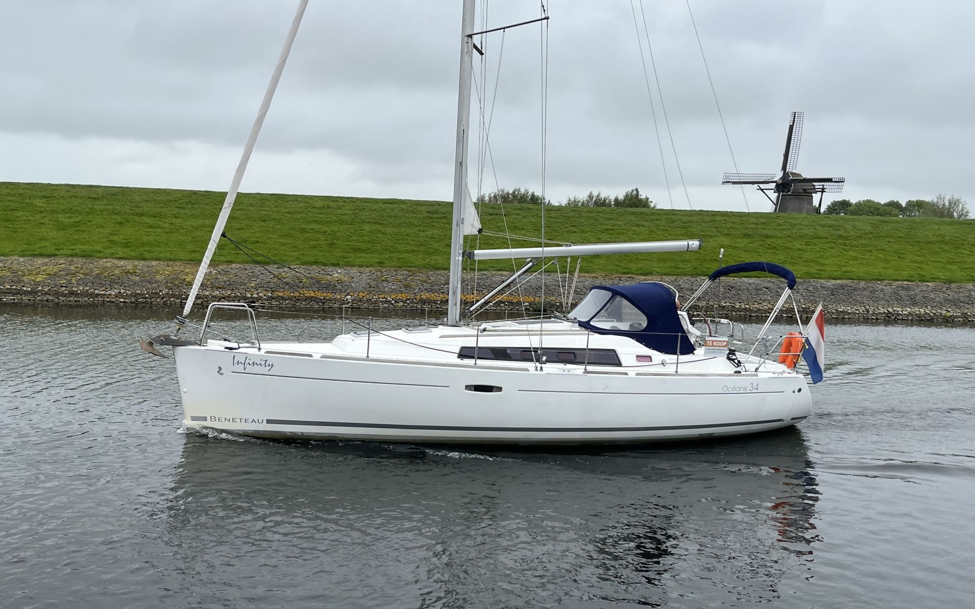Beneteau Oceanis 34, Sailing Yacht for sale by HollandBoat International Yachtbrokers