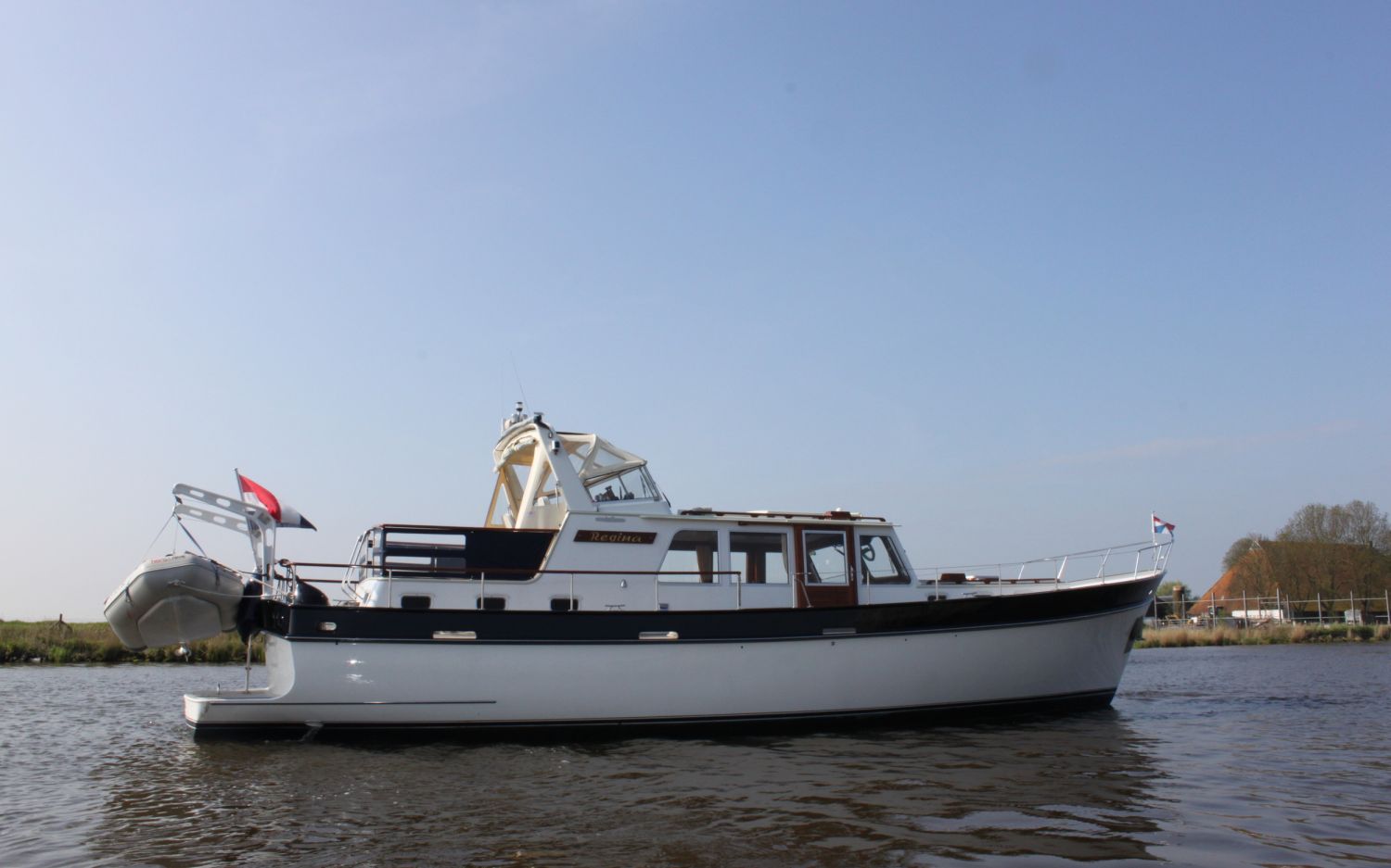 Valk Spiegelkotter 1500, Motorjacht for sale by HollandBoat International Yachtbrokers