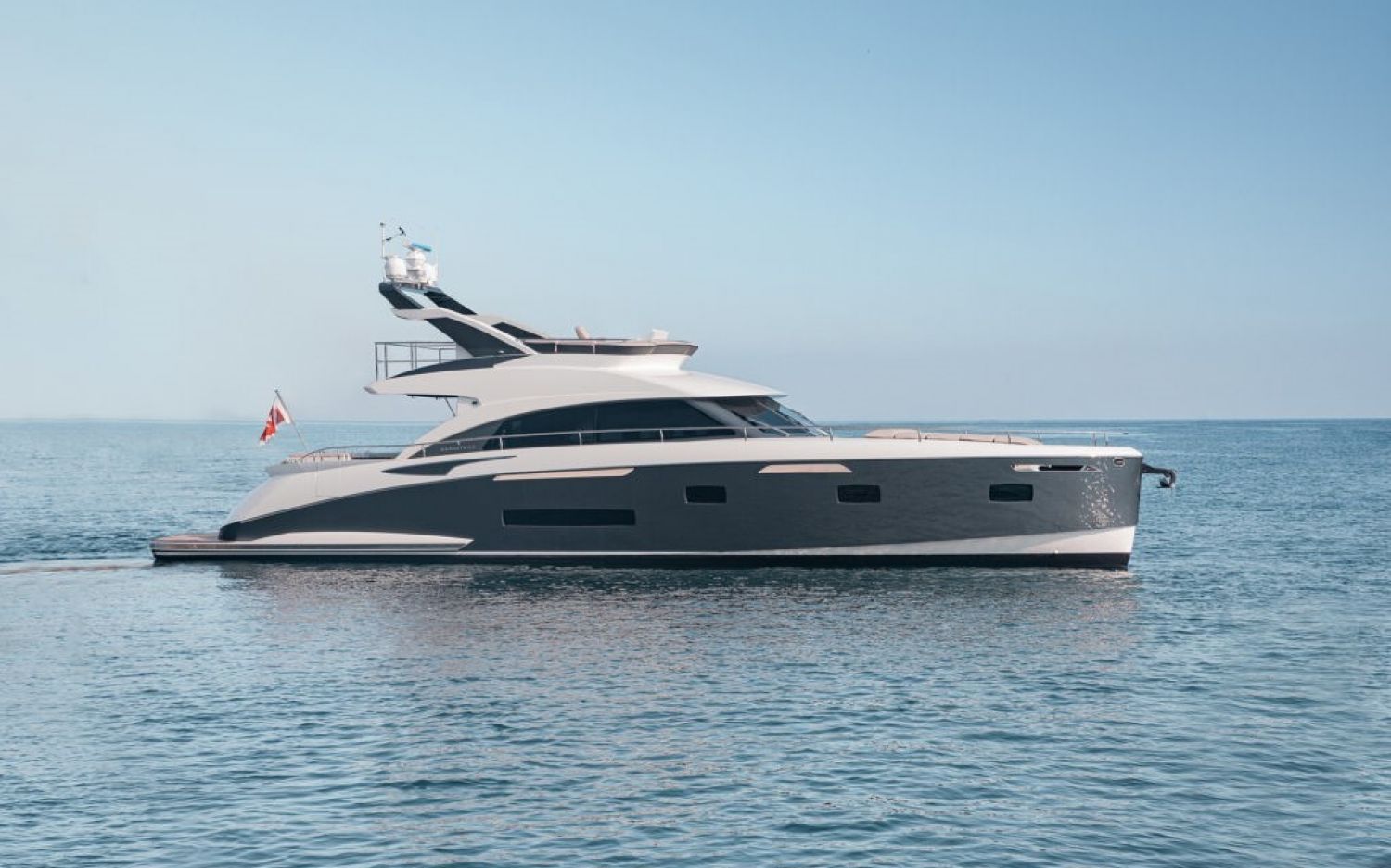 Sichterman Felicitatem, Superjacht motor for sale by HollandBoat International Yachtbrokers