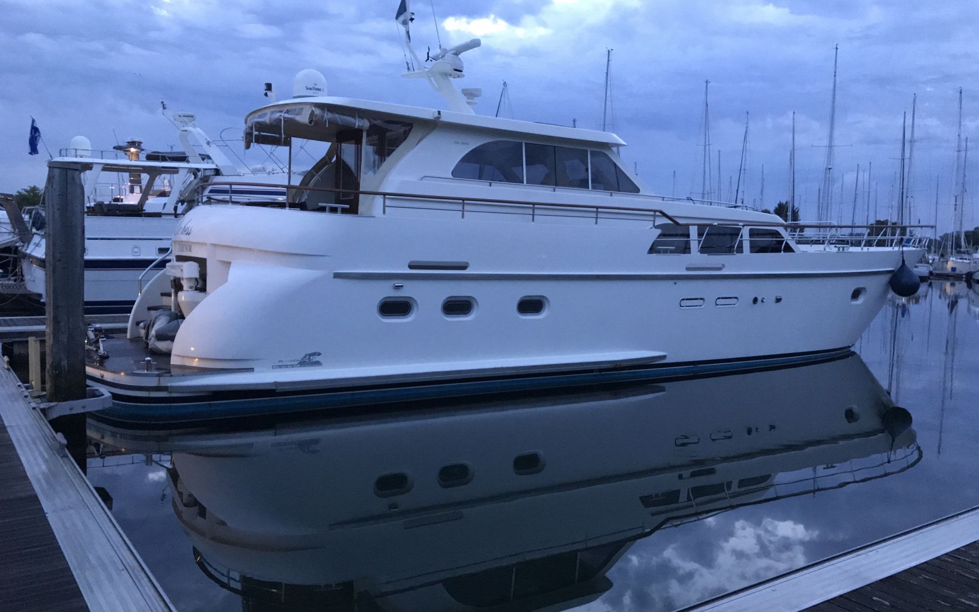 Valk Continental 1800 , Motor Yacht for sale by HollandBoat International Yachtbrokers