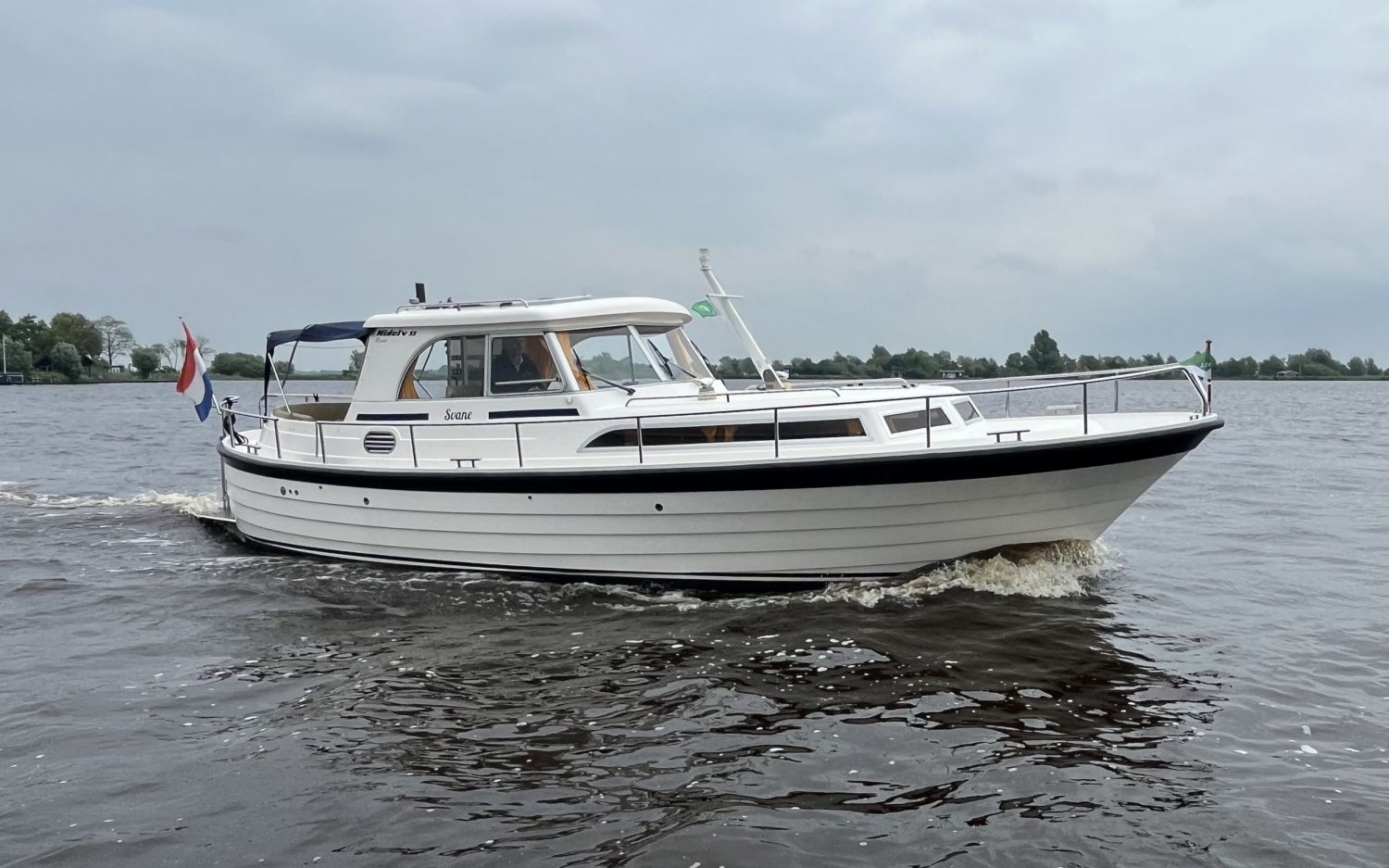 Nidelv 33 Classic, Motorjacht for sale by HollandBoat International Yachtbrokers