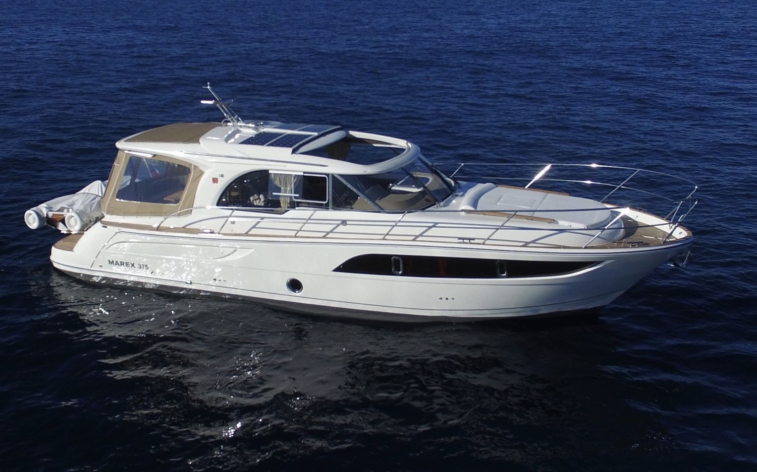 Marex 375 Cruiser, Motoryacht for sale by HollandBoat International Yachtbrokers