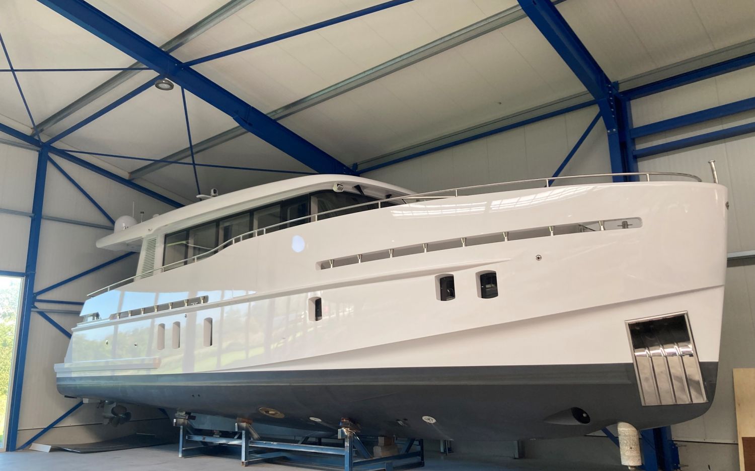 Storm X55, Motoryacht for sale by HollandBoat International Yachtbrokers
