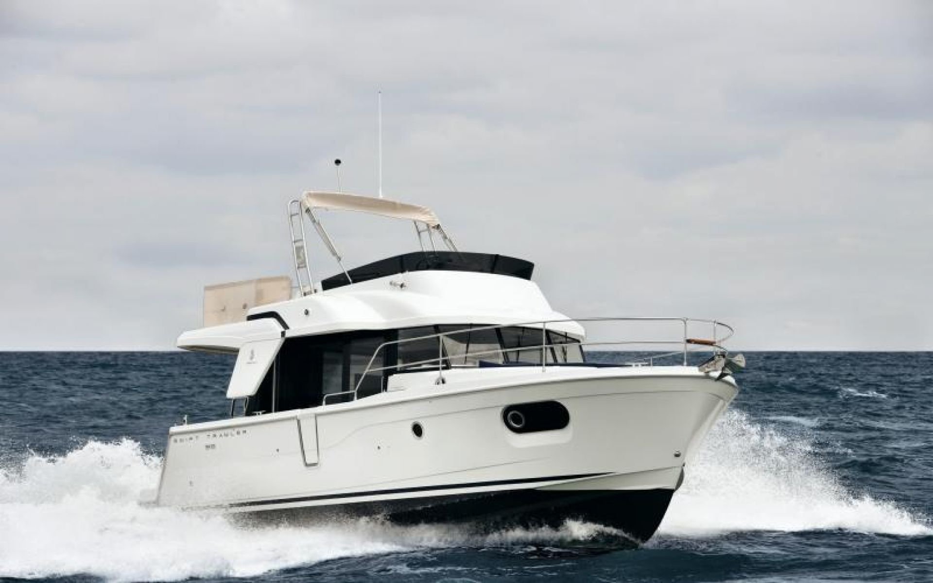 Beneteau Swift Trawler 35, Motor Yacht for sale by HollandBoat International Yachtbrokers