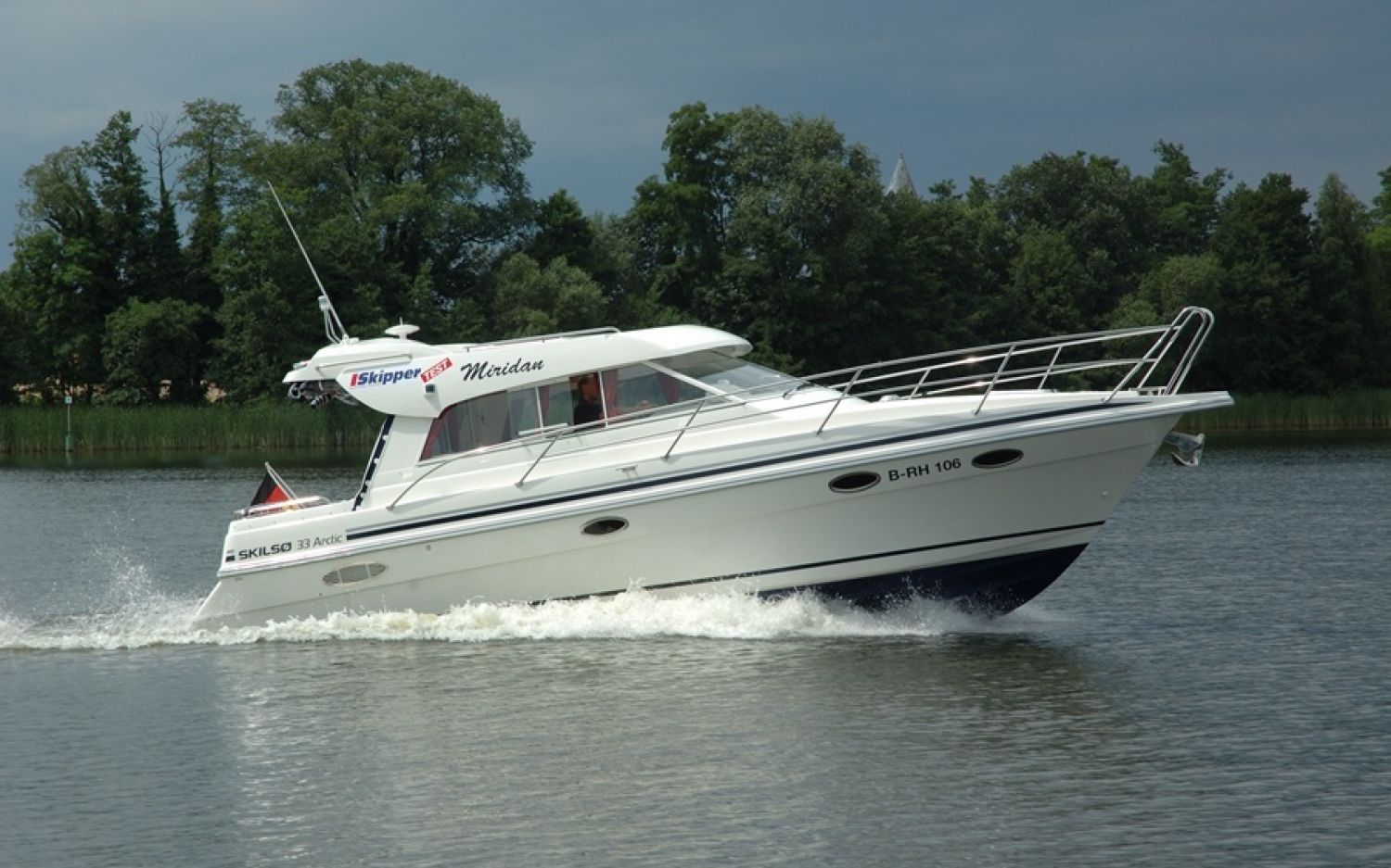 Skilsø 33 Arctic, Motoryacht for sale by HollandBoat International Yachtbrokers