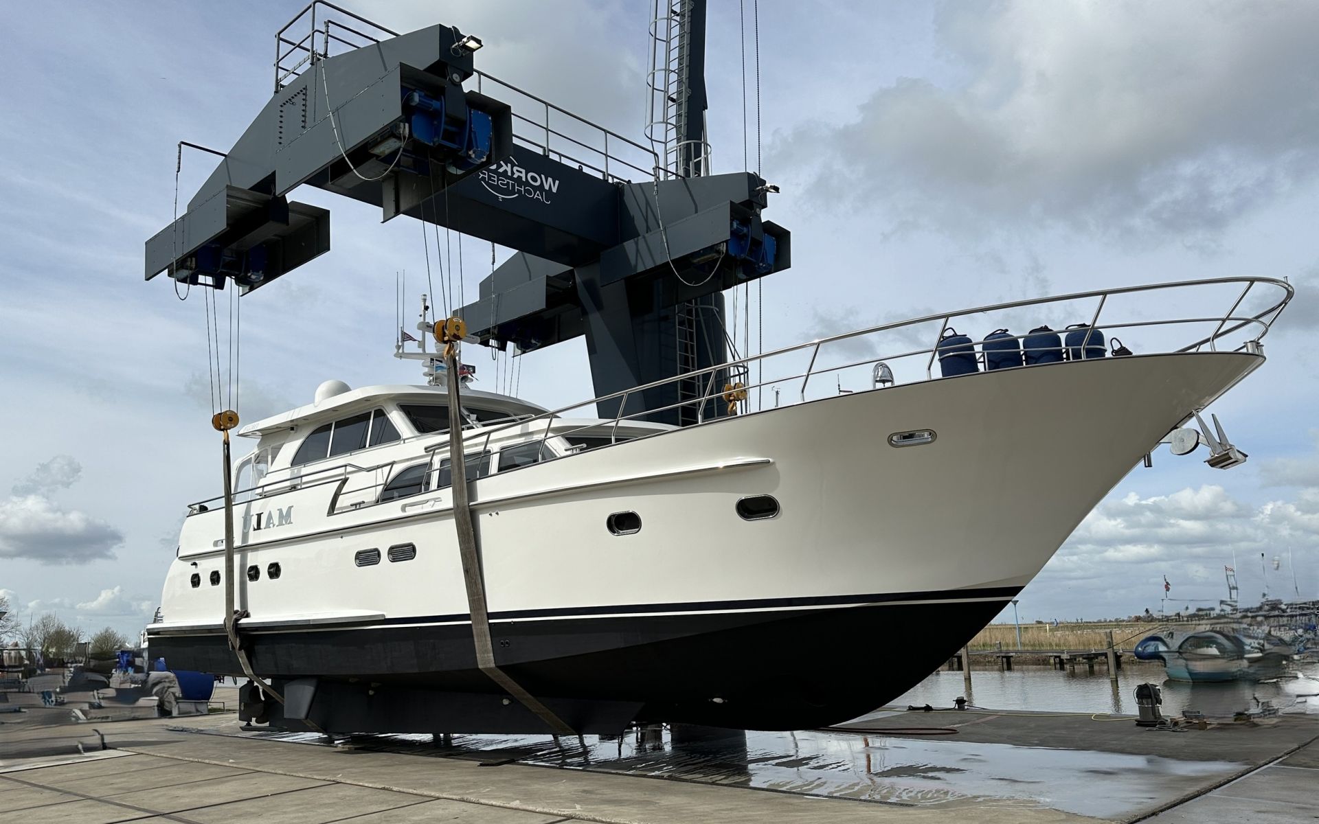 Valk Continental 1960, Motor Yacht for sale by HollandBoat International Yachtbrokers