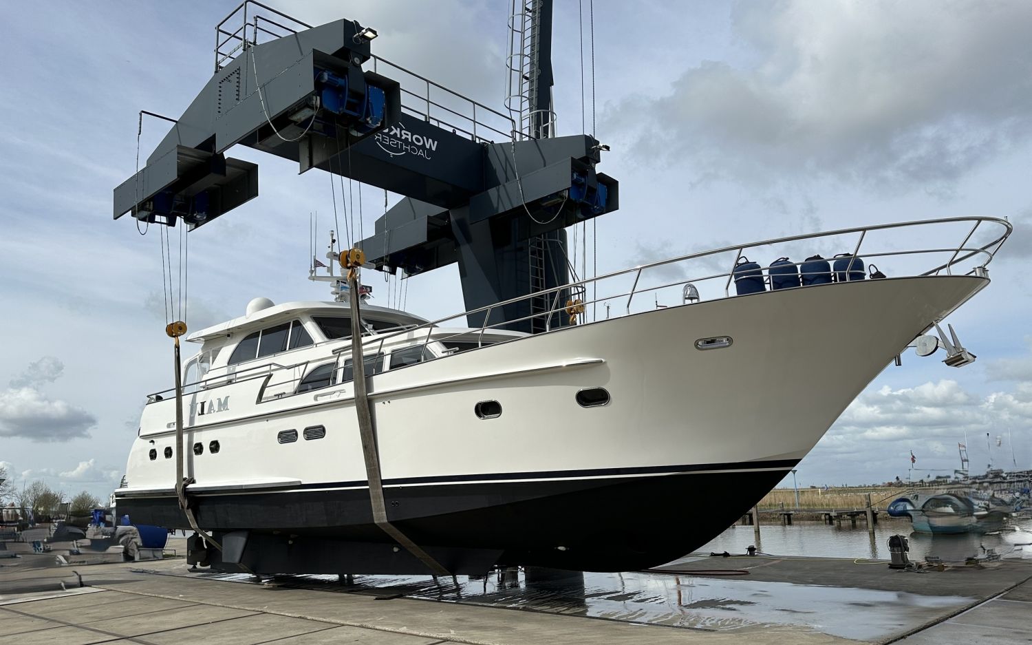 Valk Continental 1960, Motorjacht for sale by HollandBoat International Yachtbrokers