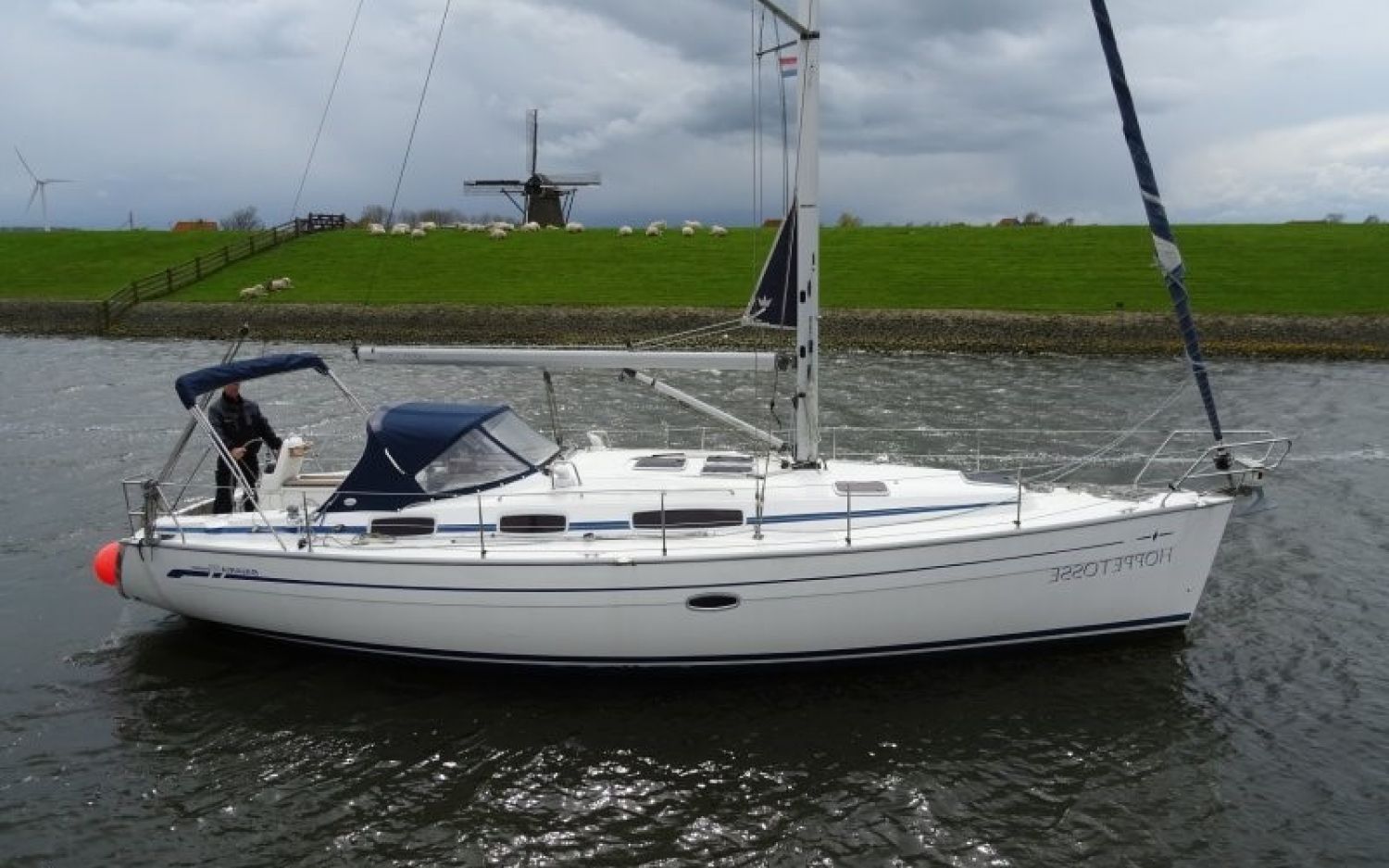 Bavaria 38, Sailing Yacht for sale by HollandBoat International Yachtbrokers