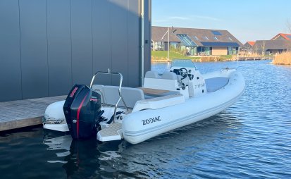 Zodiac Medline 7.5 Wit Carbon Tube, RIB and inflatable boat for sale by EYN Hoofdkantoor