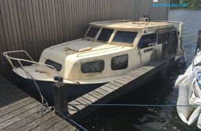 Grachtenboot Motorboot