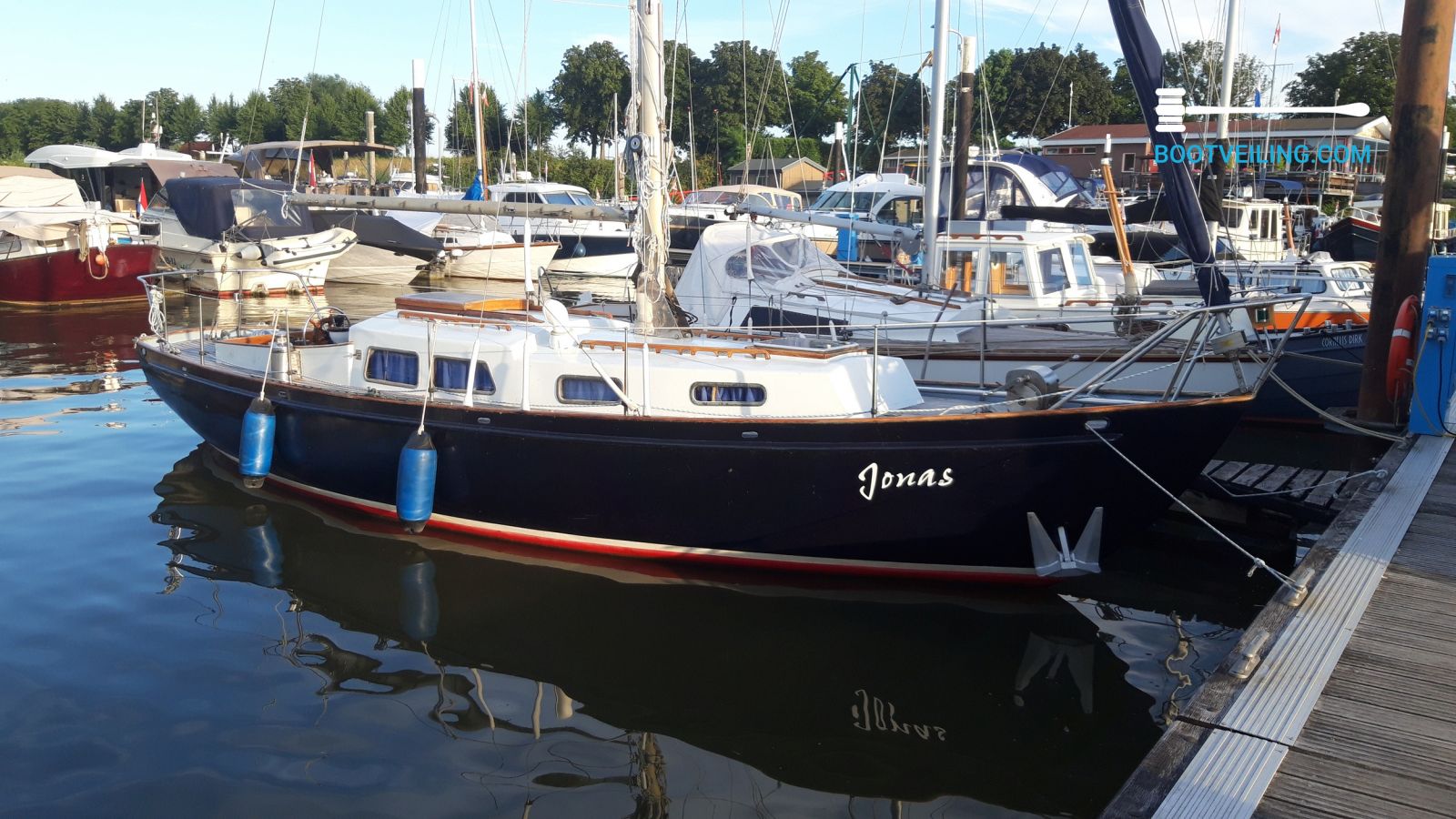 segelboot van de stad