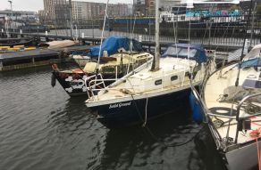 Grachtenboot Kajuitzeilboot