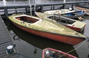 Grachtenboot Zeilboot