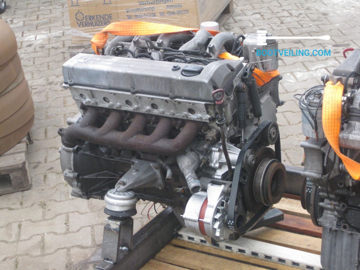 Mercedes - Engine 110 - Open motorboot roeiboot te koop - Bootveiling.com