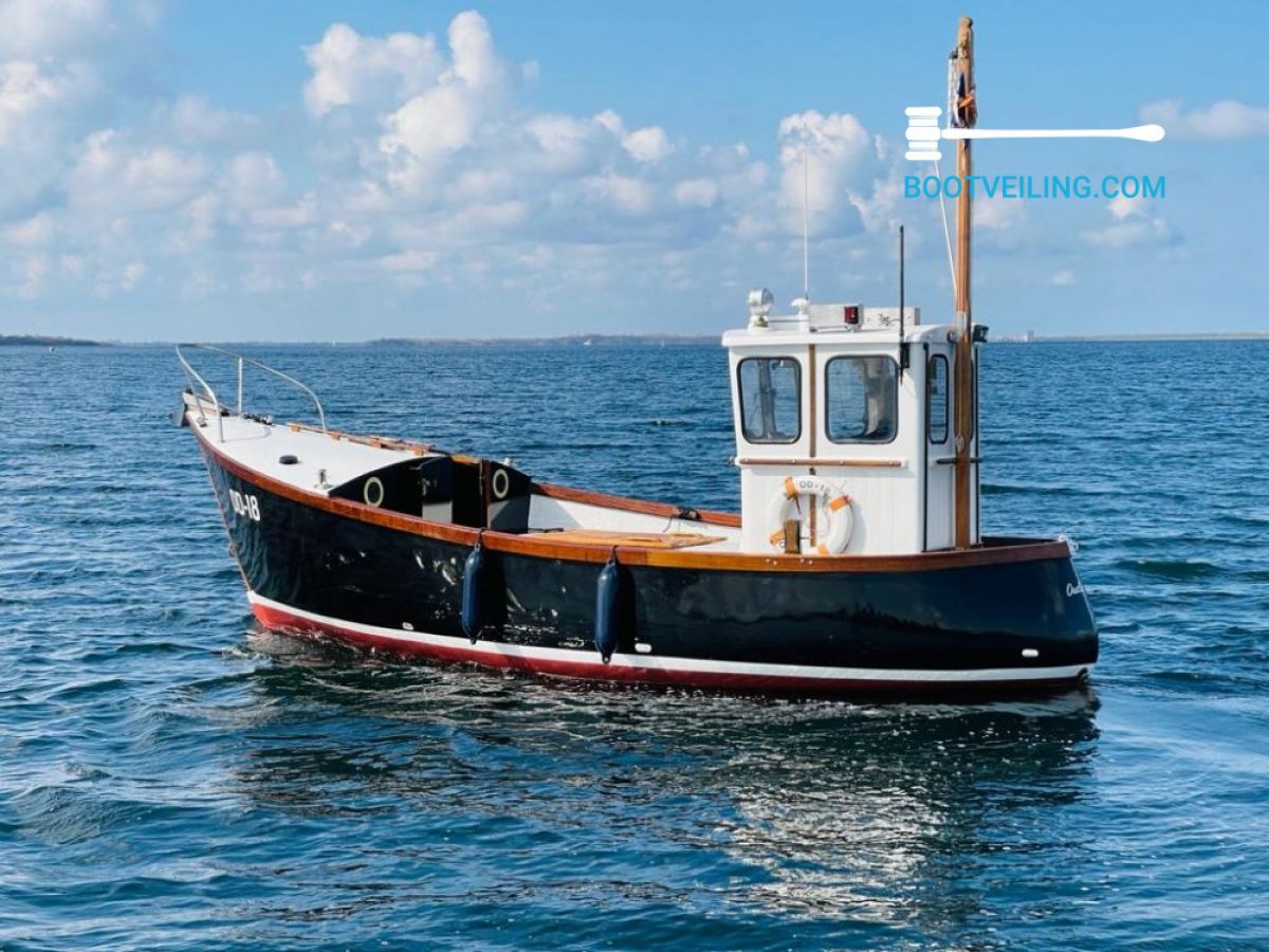 huren Vlieger Kameel Island Plastics - 24 - Motorjacht te koop - Bootveiling.com