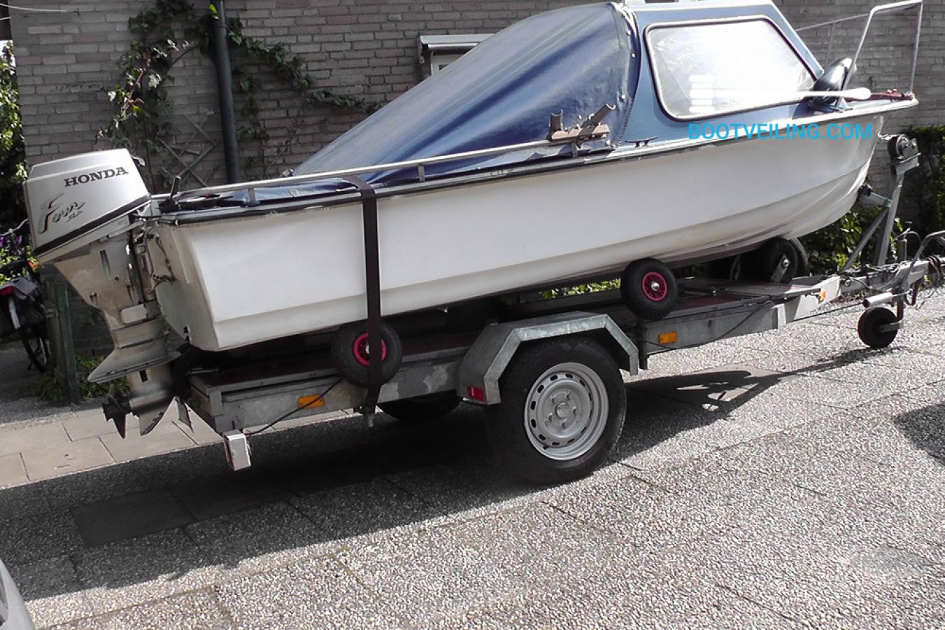 Snooze Scheermes In werkelijkheid Kajuitboot - 400 - Motorjacht te koop - Bootveiling.com