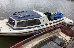 Kajuitboot 500