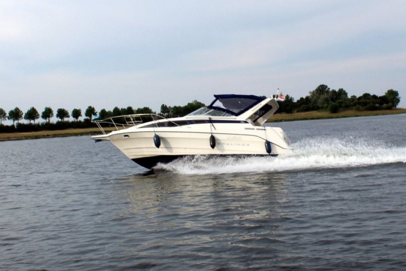 Bayliner 2855 deals