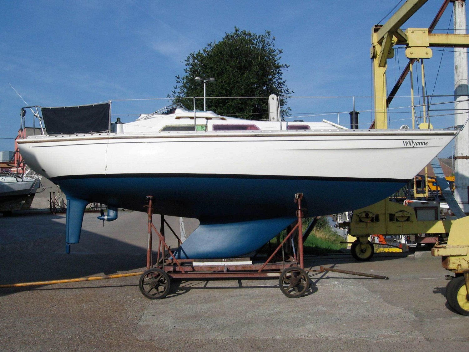 varne 27 sailboatdata