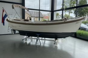 Crescent Allure 19