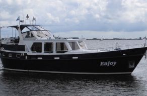 Monty Bank 41