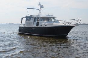 Nimbus 380 Commander
