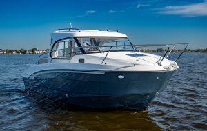 Beneteau Antares 8, Motorjacht for sale by Serry, Jachtwerf & Jachtmakelaardij