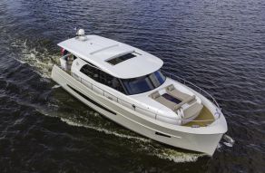 Boarncruiser 1440 Center Sleeper Elegance - Sedan