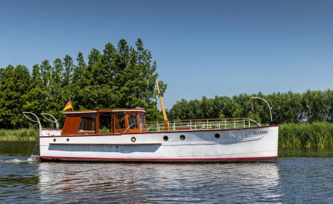Engelbrecht Salonboot 13 Meter, Traditionelle Motorboot for sale by Boarnstream Yachting