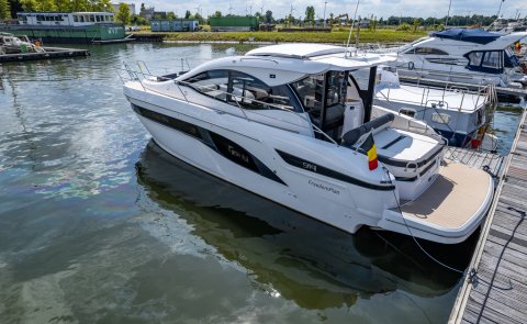 Bavaria SR41 Coupé, Motorjacht for sale by Boarnstream Yachting